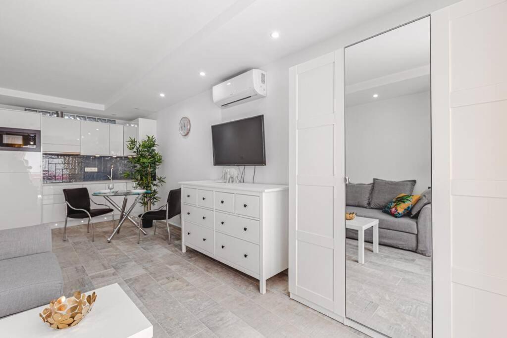 Tenerife Royal Gardens One Bedroom Apartment Playa de las Américas Extérieur photo