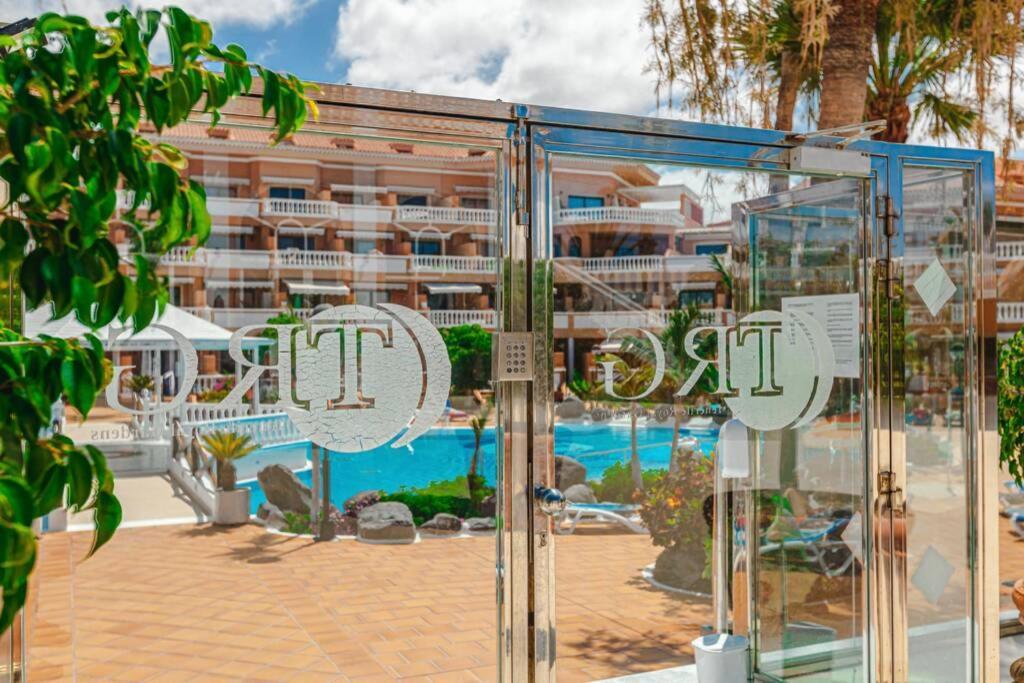 Tenerife Royal Gardens One Bedroom Apartment Playa de las Américas Extérieur photo