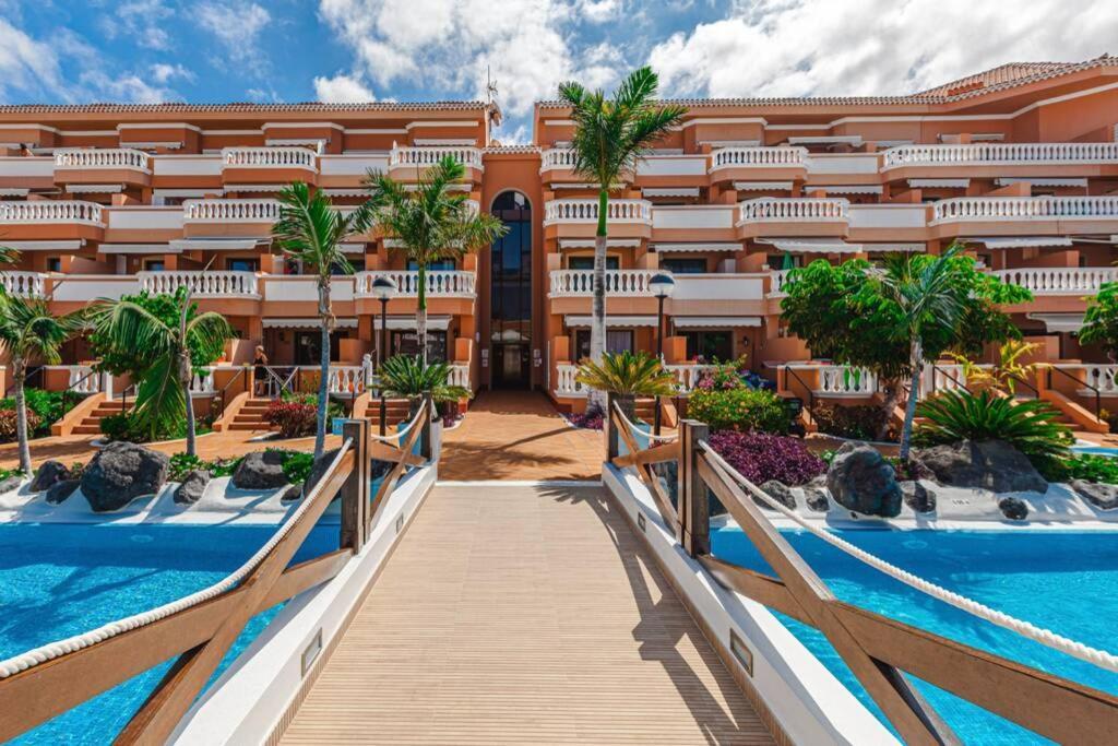 Tenerife Royal Gardens One Bedroom Apartment Playa de las Américas Extérieur photo